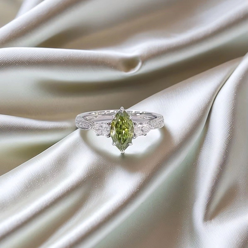 Marquise Cut 1CT Green L