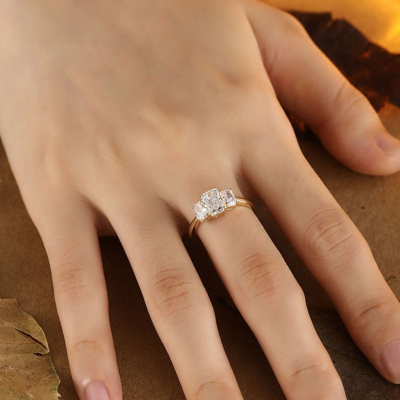 Custom Fine Engagement R